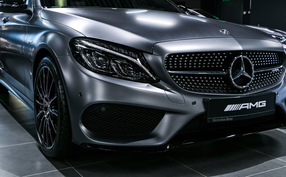 Mercedes à 974