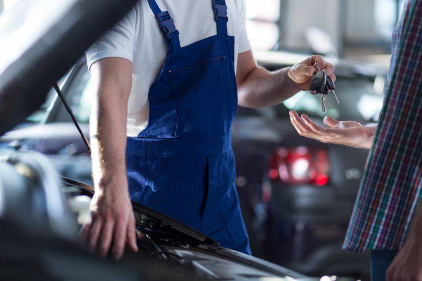 Révision complète dans un garage spécialisé Volkswagen à Saint-Denis de La Réunion